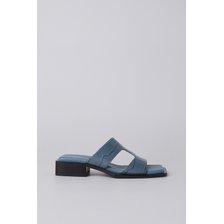 Square toe sandal(blue) DG2AM22031BLU