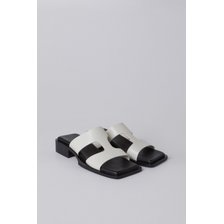 Square toe sandal(white) DG2AM22031WHT_추가이미지