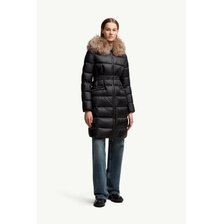 26FW 몽클레어 보에딕 후드 셔링 트림 롱 다운 자켓 1C00015 595FE 99M_추가이미지