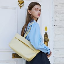 [프로미스나인 이채영 착용][레아 숄더백_레몬] Leah Shoulder Bag_Lemon