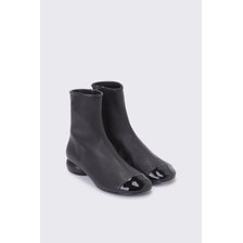 Round toe ankle boots(black) DG3CW23521BLK