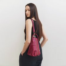 A BAG SLING BOMI BEET RED
